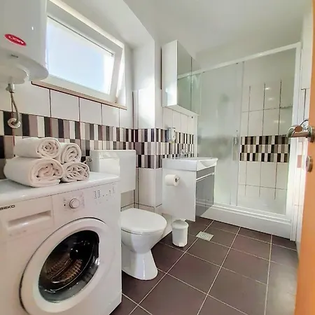 בית נופש Don זאדאר